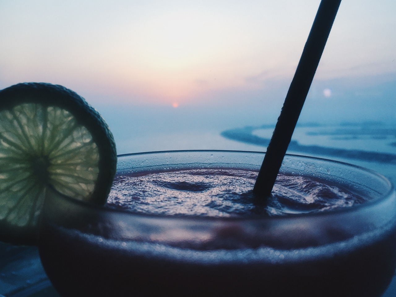 alcohol bar playa