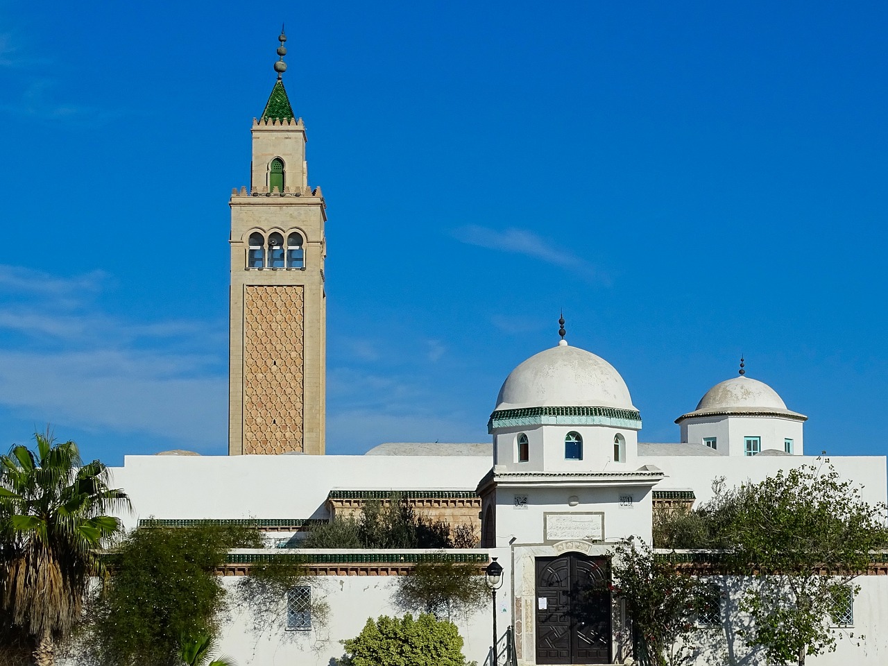 arquitectura del minarete de la cúpula