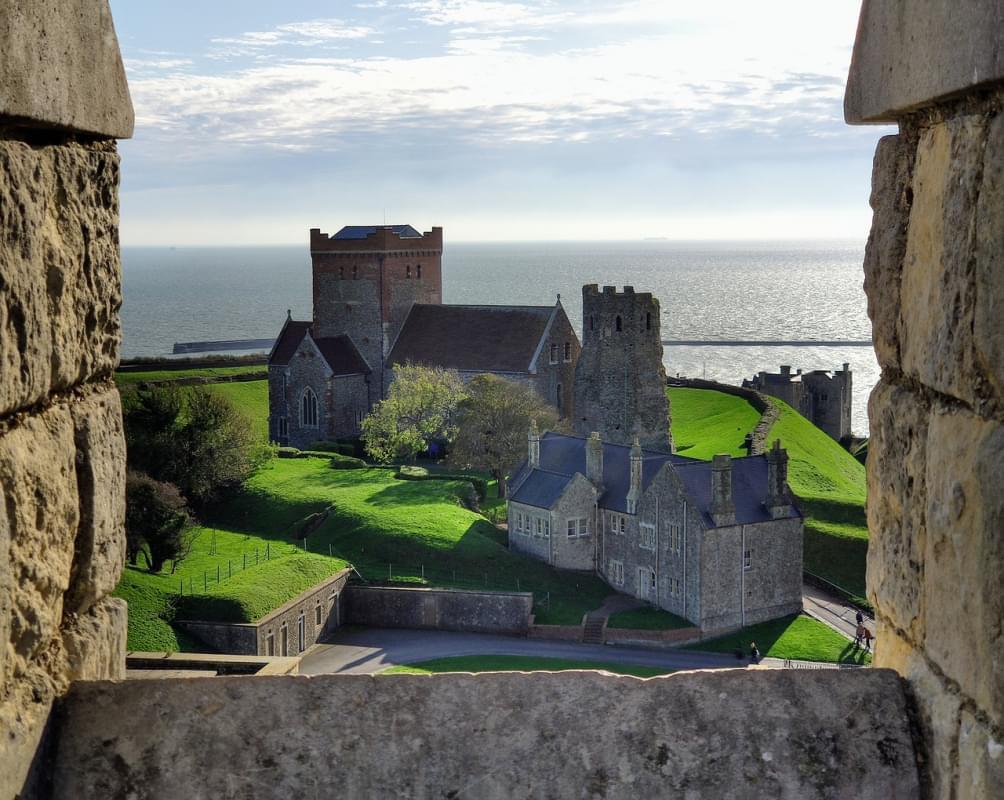 cielo mar iglesia hierba Dover 1