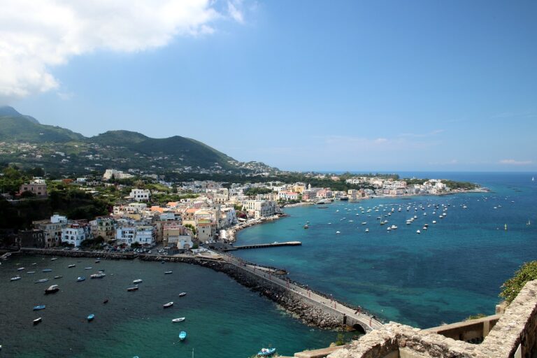 Ischia en 24 Horas: la guía definitiva para aprovechar al máximo tu visita