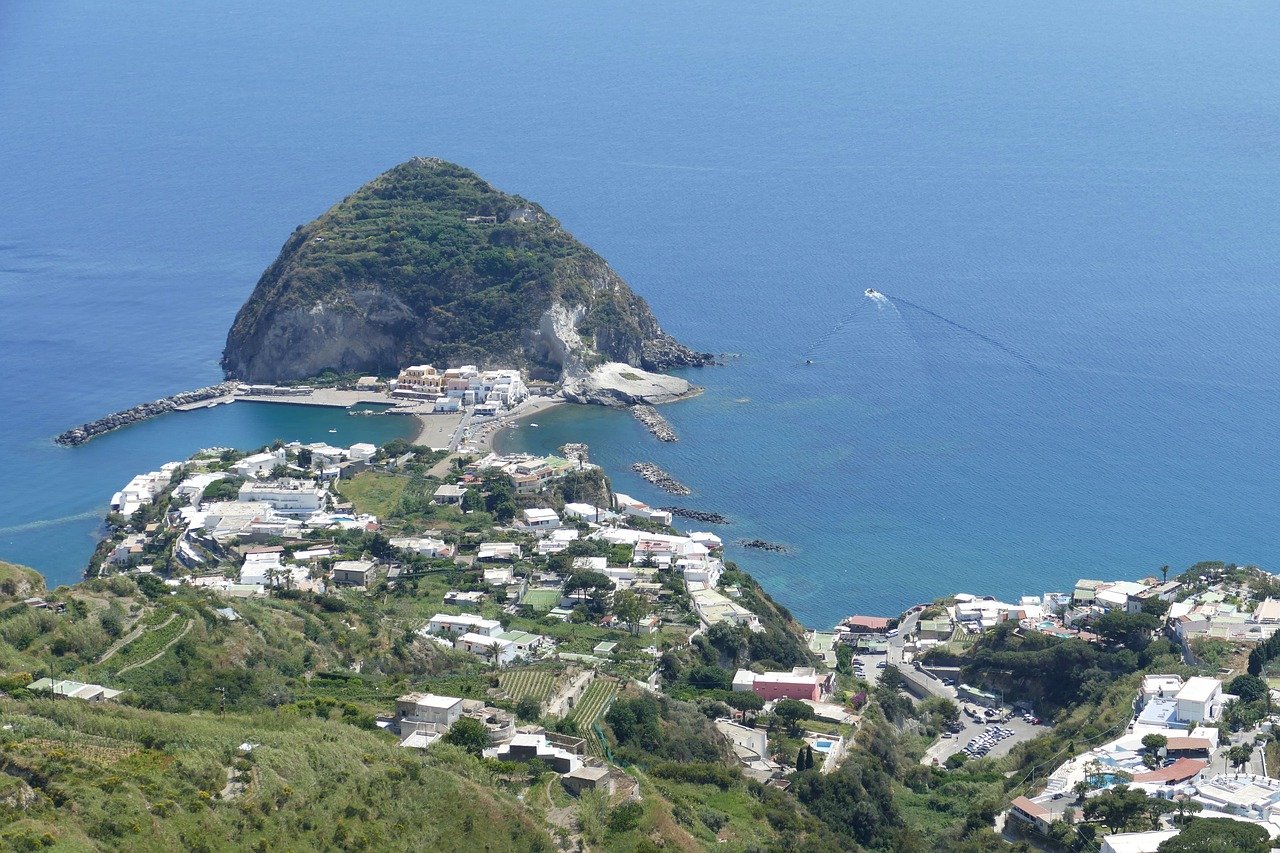 ischia italia turismo mediterráneo 1